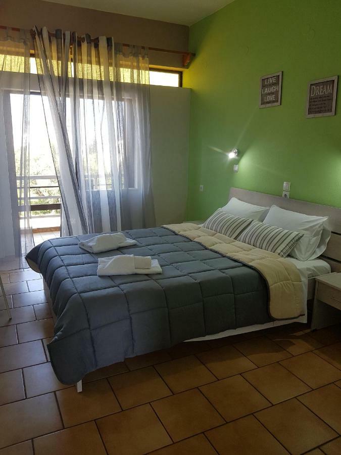 Piccolo Paradiso Apartments カト・ダラトソ エクステリア 写真